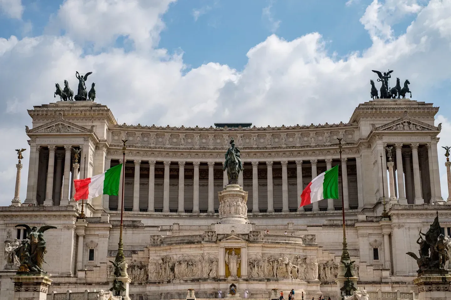 2021 franceswitzerlanditaly image 281